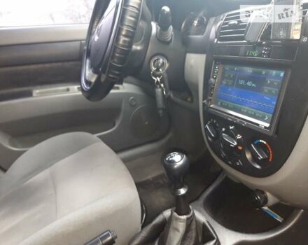 Шевроле Лачетти, объемом двигателя 0 л и пробегом 200 тыс. км за 4400 $, фото 4 на Automoto.ua