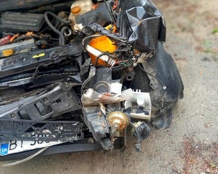 Шевроле Лачетти, объемом двигателя 1.8 л и пробегом 212 тыс. км за 1500 $, фото 2 на Automoto.ua