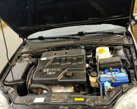 Шевроле Лачетти, объемом двигателя 1.6 л и пробегом 190 тыс. км за 3700 $, фото 4 на Automoto.ua