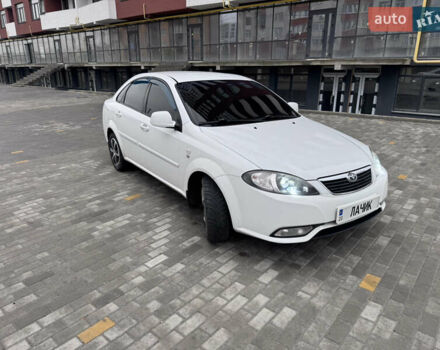 Шевроле Лачетти, объемом двигателя 1.49 л и пробегом 280 тыс. км за 4200 $, фото 12 на Automoto.ua