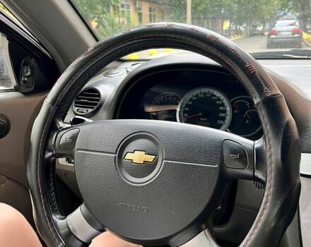 Шевроле Лачетти, объемом двигателя 1.8 л и пробегом 180 тыс. км за 3800 $, фото 2 на Automoto.ua