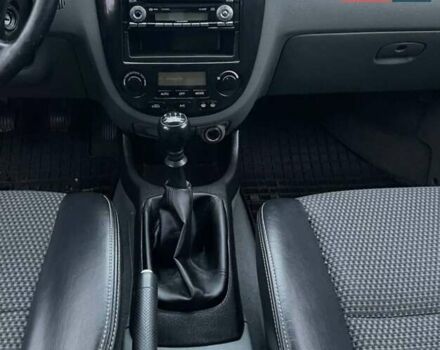 Шевроле Лачетти, объемом двигателя 1.6 л и пробегом 196 тыс. км за 5000 $, фото 12 на Automoto.ua