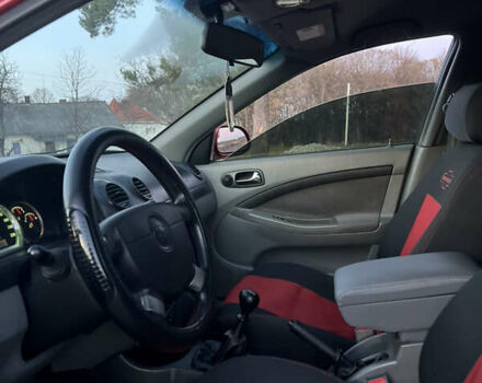 Шевроле Лачетті, об'ємом двигуна 1.8 л та пробігом 209 тис. км за 4900 $, фото 19 на Automoto.ua