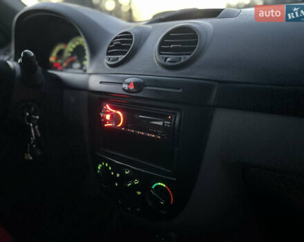 Шевроле Лачетті, об'ємом двигуна 1.8 л та пробігом 209 тис. км за 4900 $, фото 35 на Automoto.ua