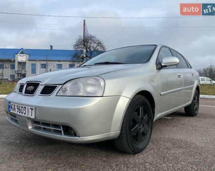 Шевроле Лачетти, объемом двигателя 1.6 л и пробегом 315 тыс. км за 3000 $, фото 1 на Automoto.ua