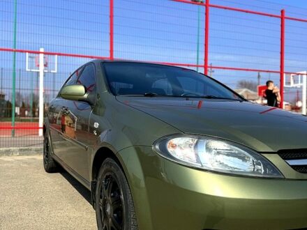 Шевроле Лачетти 2005 в Харькове на Automoto.ua Шевроле Лачетти, объемом двигателя 18 л и пробегом 161 тыс. км за 3800 $, фото 1 на Automoto.ua