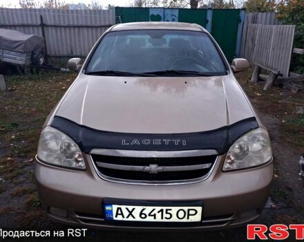 Желтый Шевроле Лачетти, объемом двигателя 1.8 л и пробегом 200 тыс. км за 2300 $, фото 5 на Automoto.ua