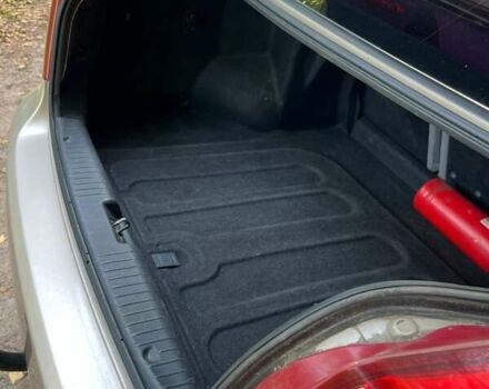 Желтый Шевроле Лачетти, объемом двигателя 1.4 л и пробегом 187 тыс. км за 4200 $, фото 4 на Automoto.ua