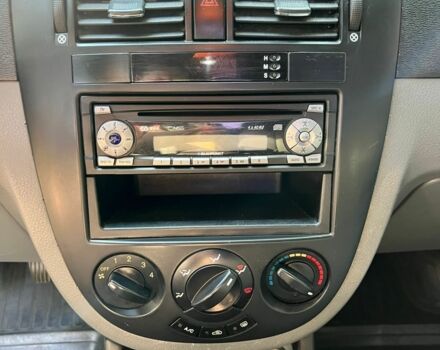 Желтый Шевроле Лачетти, объемом двигателя 1.4 л и пробегом 187 тыс. км за 4200 $, фото 13 на Automoto.ua