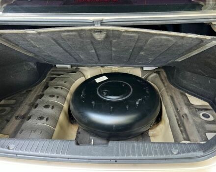 Желтый Шевроле Лачетти, объемом двигателя 1.4 л и пробегом 187 тыс. км за 4200 $, фото 6 на Automoto.ua