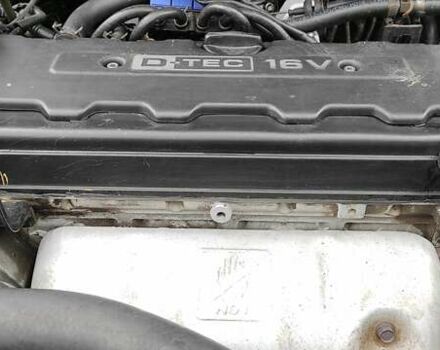 Серый Шевроле Лачетти, объемом двигателя 1.82 л и пробегом 187 тыс. км за 5000 $, фото 3 на Automoto.ua