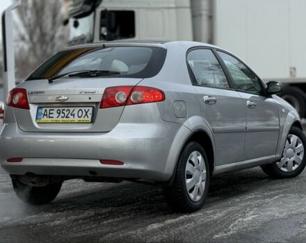 Серый Шевроле Лачетти, объемом двигателя 1.4 л и пробегом 253 тыс. км за 2999 $, фото 4 на Automoto.ua