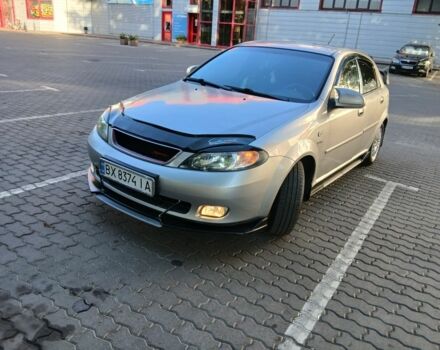 Серый Шевроле Лачетти, объемом двигателя 1.4 л и пробегом 207 тыс. км за 3100 $, фото 1 на Automoto.ua