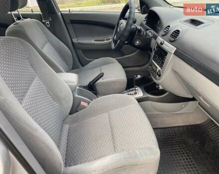 Сірий Шевроле Лачетті, об'ємом двигуна 1.8 л та пробігом 145 тис. км за 5800 $, фото 21 на Automoto.ua