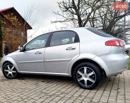 Серый Шевроле Лачетти, объемом двигателя 1.6 л и пробегом 259 тыс. км за 3900 $, фото 11 на Automoto.ua