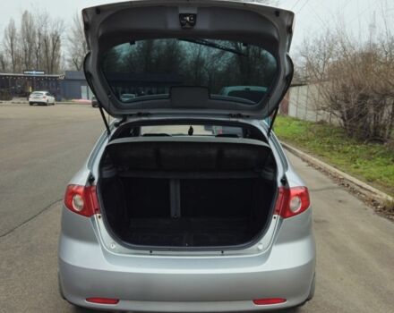 Сірий Шевроле Лачетті, об'ємом двигуна 1.6 л та пробігом 287 тис. км за 3950 $, фото 3 на Automoto.ua