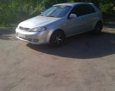 Серый Шевроле Лачетти, объемом двигателя 1.8 л и пробегом 200 тыс. км за 4500 $, фото 4 на Automoto.ua