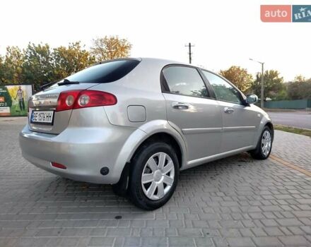 Серый Шевроле Лачетти, объемом двигателя 1.6 л и пробегом 224 тыс. км за 3899 $, фото 9 на Automoto.ua
