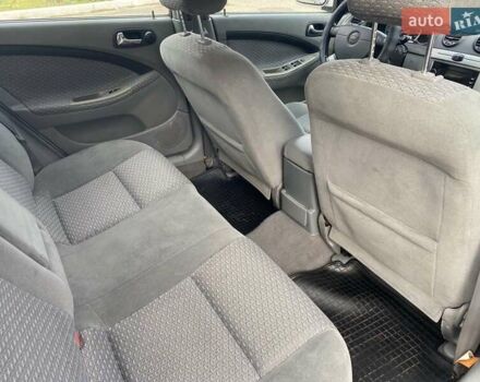 Сірий Шевроле Лачетті, об'ємом двигуна 1.8 л та пробігом 145 тис. км за 5800 $, фото 20 на Automoto.ua