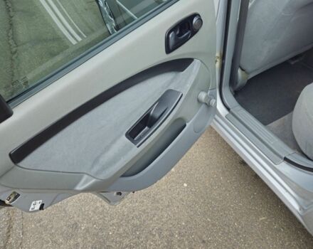 Сірий Шевроле Лачетті, об'ємом двигуна 1.6 л та пробігом 287 тис. км за 3950 $, фото 10 на Automoto.ua