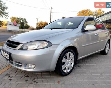 Серый Шевроле Лачетти, объемом двигателя 1.6 л и пробегом 224 тыс. км за 3899 $, фото 8 на Automoto.ua