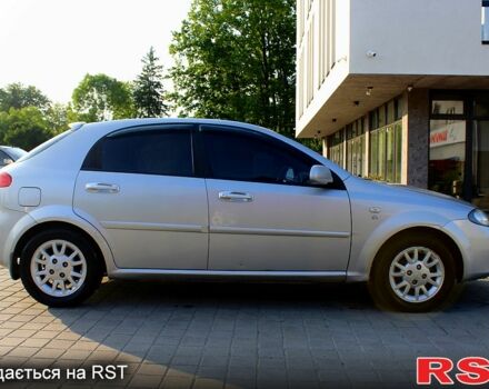 Серый Шевроле Лачетти, объемом двигателя 1.8 л и пробегом 215 тыс. км за 3750 $, фото 4 на Automoto.ua