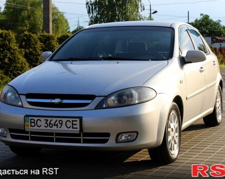Серый Шевроле Лачетти, объемом двигателя 1.8 л и пробегом 215 тыс. км за 3750 $, фото 1 на Automoto.ua