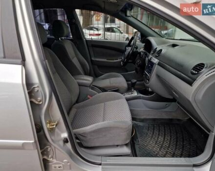 Сірий Шевроле Лачетті, об'ємом двигуна 1.8 л та пробігом 176 тис. км за 4790 $, фото 45 на Automoto.ua