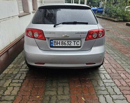 Серый Шевроле Лачетти, объемом двигателя 1.8 л и пробегом 176 тыс. км за 4500 $, фото 3 на Automoto.ua