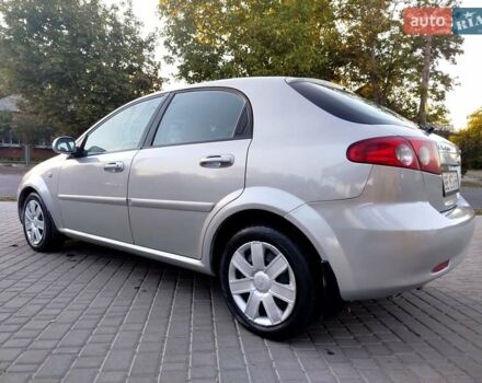 Серый Шевроле Лачетти, объемом двигателя 1.6 л и пробегом 224 тыс. км за 3899 $, фото 11 на Automoto.ua