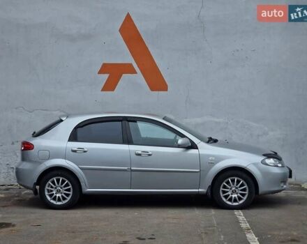 Сірий Шевроле Лачетті, об'ємом двигуна 1.8 л та пробігом 176 тис. км за 4790 $, фото 18 на Automoto.ua
