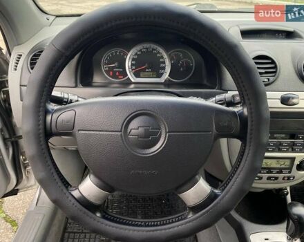 Сірий Шевроле Лачетті, об'ємом двигуна 1.8 л та пробігом 145 тис. км за 5800 $, фото 24 на Automoto.ua