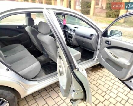Серый Шевроле Лачетти, объемом двигателя 1.6 л и пробегом 259 тыс. км за 3900 $, фото 17 на Automoto.ua