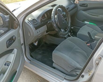 Серый Шевроле Лачетти, объемом двигателя 0 л и пробегом 315 тыс. км за 3900 $, фото 4 на Automoto.ua