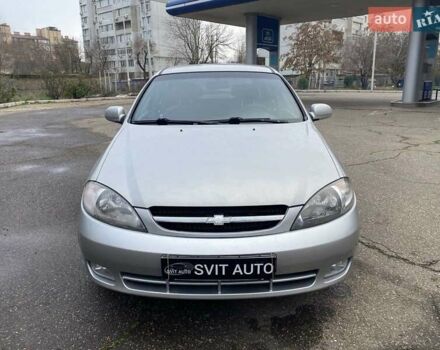 Сірий Шевроле Лачетті, об'ємом двигуна 1.8 л та пробігом 145 тис. км за 5800 $, фото 2 на Automoto.ua