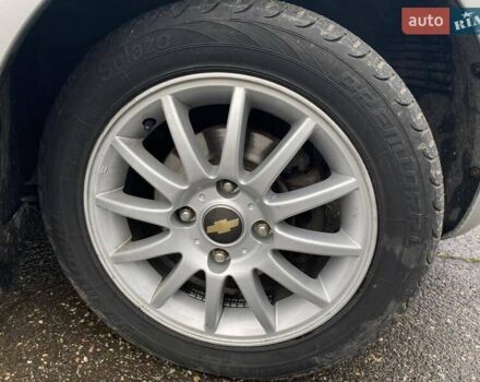 Сірий Шевроле Лачетті, об'ємом двигуна 1.8 л та пробігом 145 тис. км за 5800 $, фото 31 на Automoto.ua