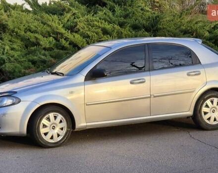 Серый Шевроле Лачетти, объемом двигателя 1.6 л и пробегом 217 тыс. км за 3950 $, фото 9 на Automoto.ua