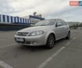 Серый Шевроле Лачетти, объемом двигателя 1.6 л и пробегом 178 тыс. км за 5599 $, фото 1 на Automoto.ua