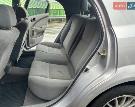 Серый Шевроле Лачетти, объемом двигателя 1.6 л и пробегом 144 тыс. км за 5290 $, фото 9 на Automoto.ua