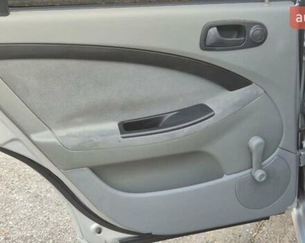 Серый Шевроле Лачетти, объемом двигателя 1.6 л и пробегом 217 тыс. км за 3950 $, фото 26 на Automoto.ua