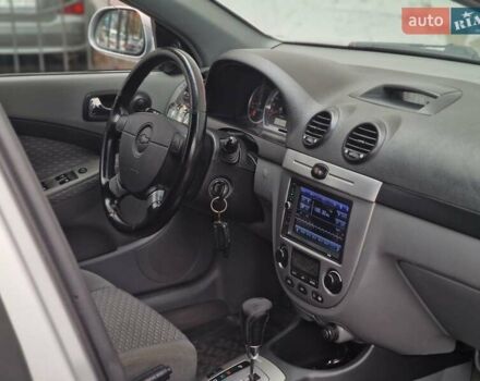 Сірий Шевроле Лачетті, об'ємом двигуна 1.8 л та пробігом 176 тис. км за 4790 $, фото 49 на Automoto.ua