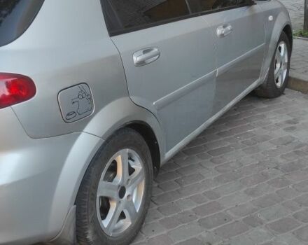 Серый Шевроле Лачетти, объемом двигателя 1.8 л и пробегом 287 тыс. км за 3200 $, фото 1 на Automoto.ua