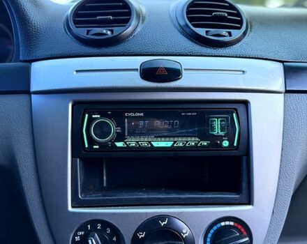 Серый Шевроле Лачетти, объемом двигателя 1.4 л и пробегом 263 тыс. км за 3850 $, фото 10 на Automoto.ua