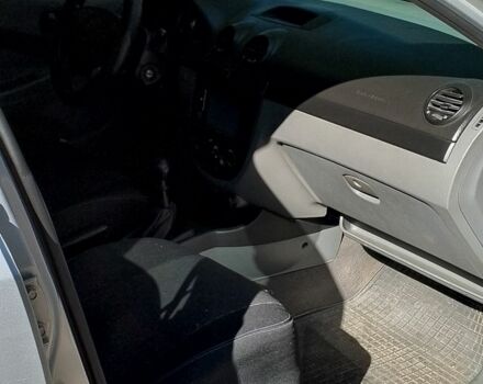 Сірий Шевроле Лачетті, об'ємом двигуна 1.6 л та пробігом 200 тис. км за 3500 $, фото 6 на Automoto.ua