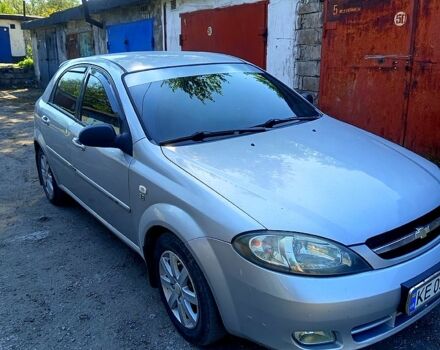 Серый Шевроле Лачетти, объемом двигателя 1.6 л и пробегом 220 тыс. км за 3700 $, фото 1 на Automoto.ua