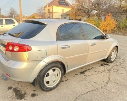 Серый Шевроле Лачетти, объемом двигателя 1.6 л и пробегом 344 тыс. км за 3800 $, фото 2 на Automoto.ua