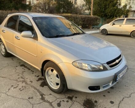 Серый Шевроле Лачетти, объемом двигателя 1.6 л и пробегом 344 тыс. км за 3800 $, фото 1 на Automoto.ua