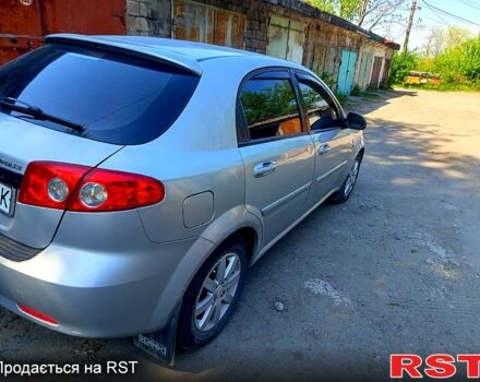 Серый Шевроле Лачетти, объемом двигателя 1.6 л и пробегом 220 тыс. км за 3700 $, фото 5 на Automoto.ua