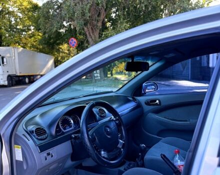 Серый Шевроле Лачетти, объемом двигателя 1.4 л и пробегом 263 тыс. км за 3850 $, фото 5 на Automoto.ua