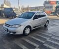 Серый Шевроле Лачетти, объемом двигателя 1.6 л и пробегом 230 тыс. км за 2399 $, фото 1 на Automoto.ua